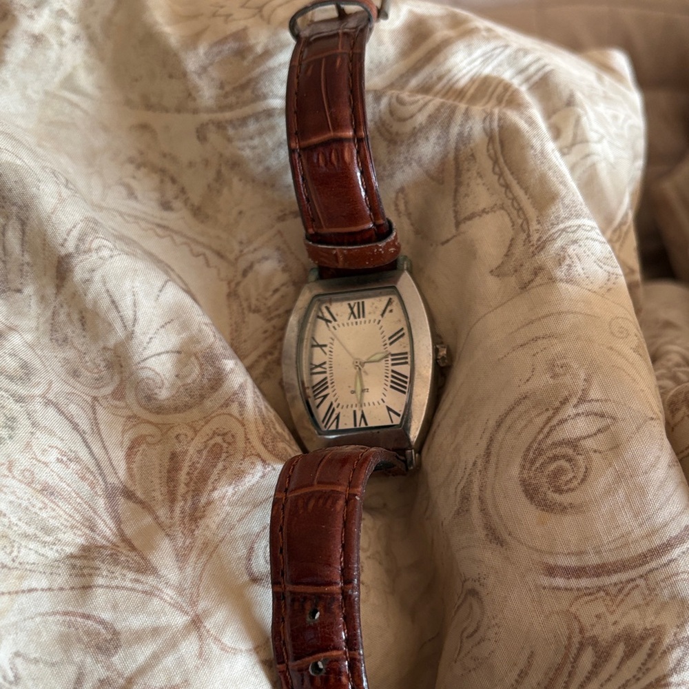 Brown Leather Strap unisex Watch